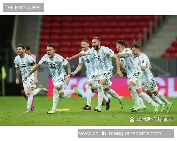 足球中场巨星风采展示 揭秘球场核心人物的精彩瞬间