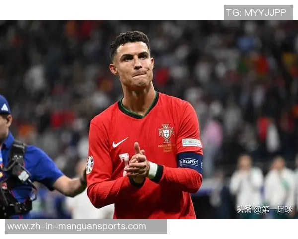 四号球衣背后故事揭晓 足球球星与这个号码的传奇渊源